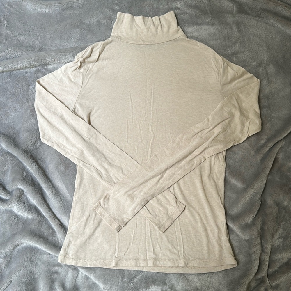 Buck Mason Cream Fitted Long Sleeve Tee